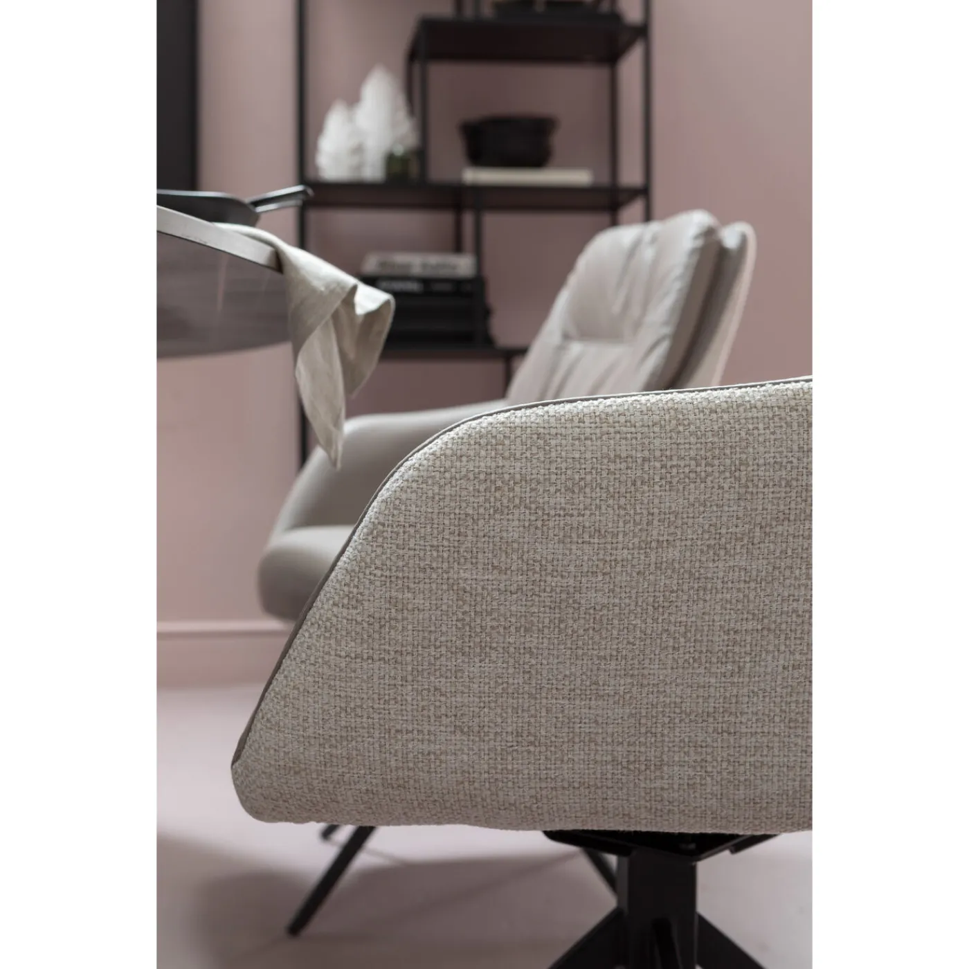 KARE Design Chaise Pivotante Amira