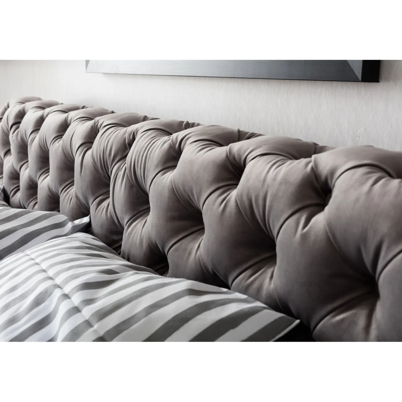 KARE Design Lit Desire Velvet Silver Grey 160X200 Cm
