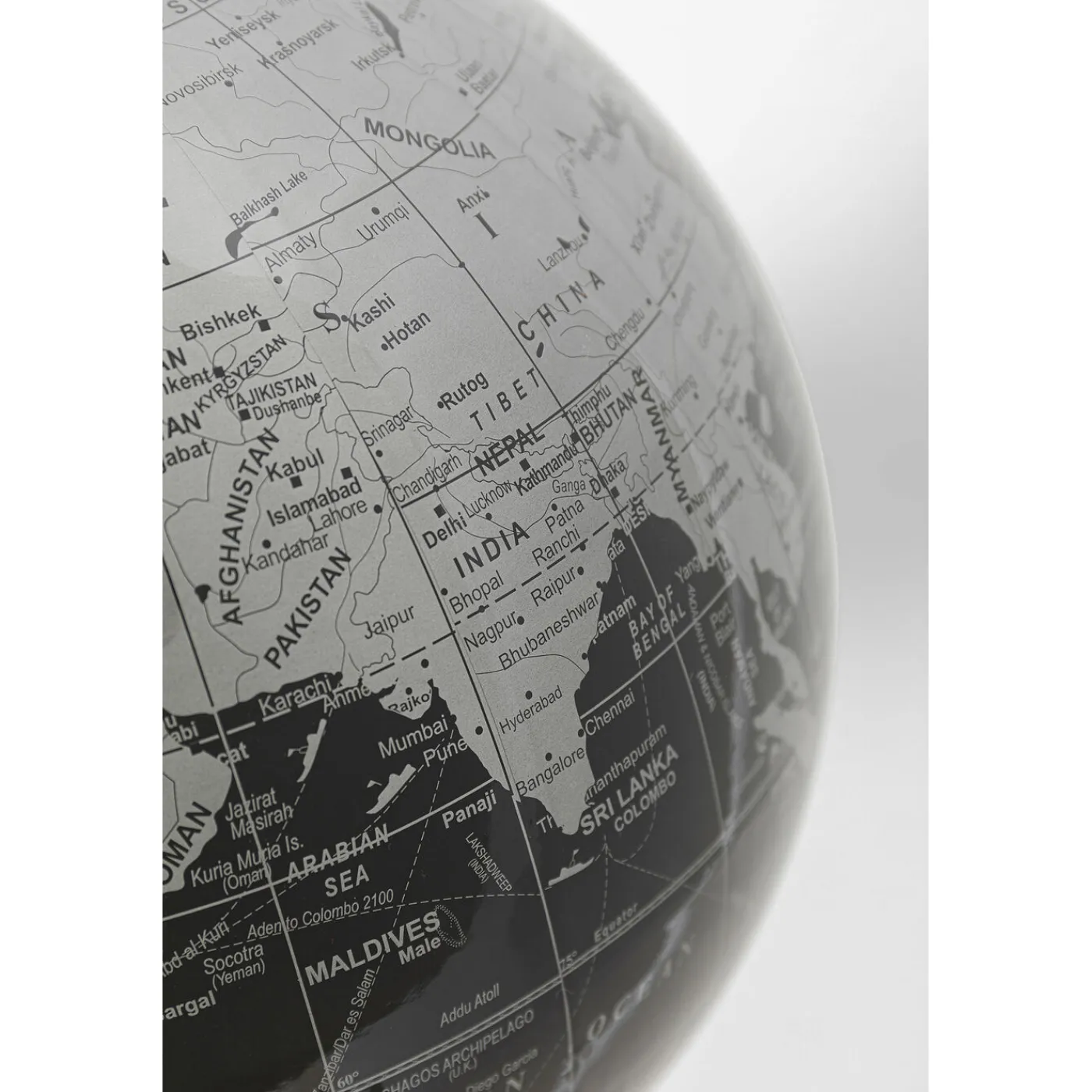 KARE Design Objet Décoratif Globe Top Noir 132Cm
