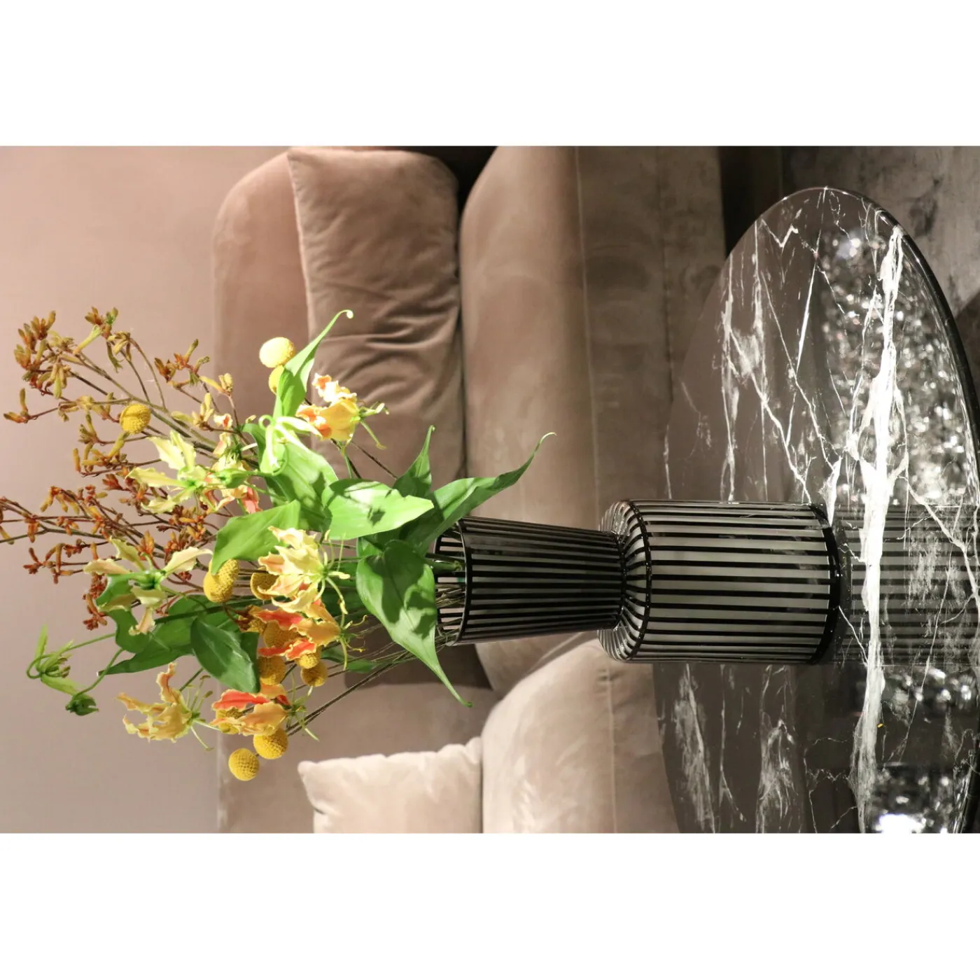 KARE Design Sofa Proud 3-Places Gris