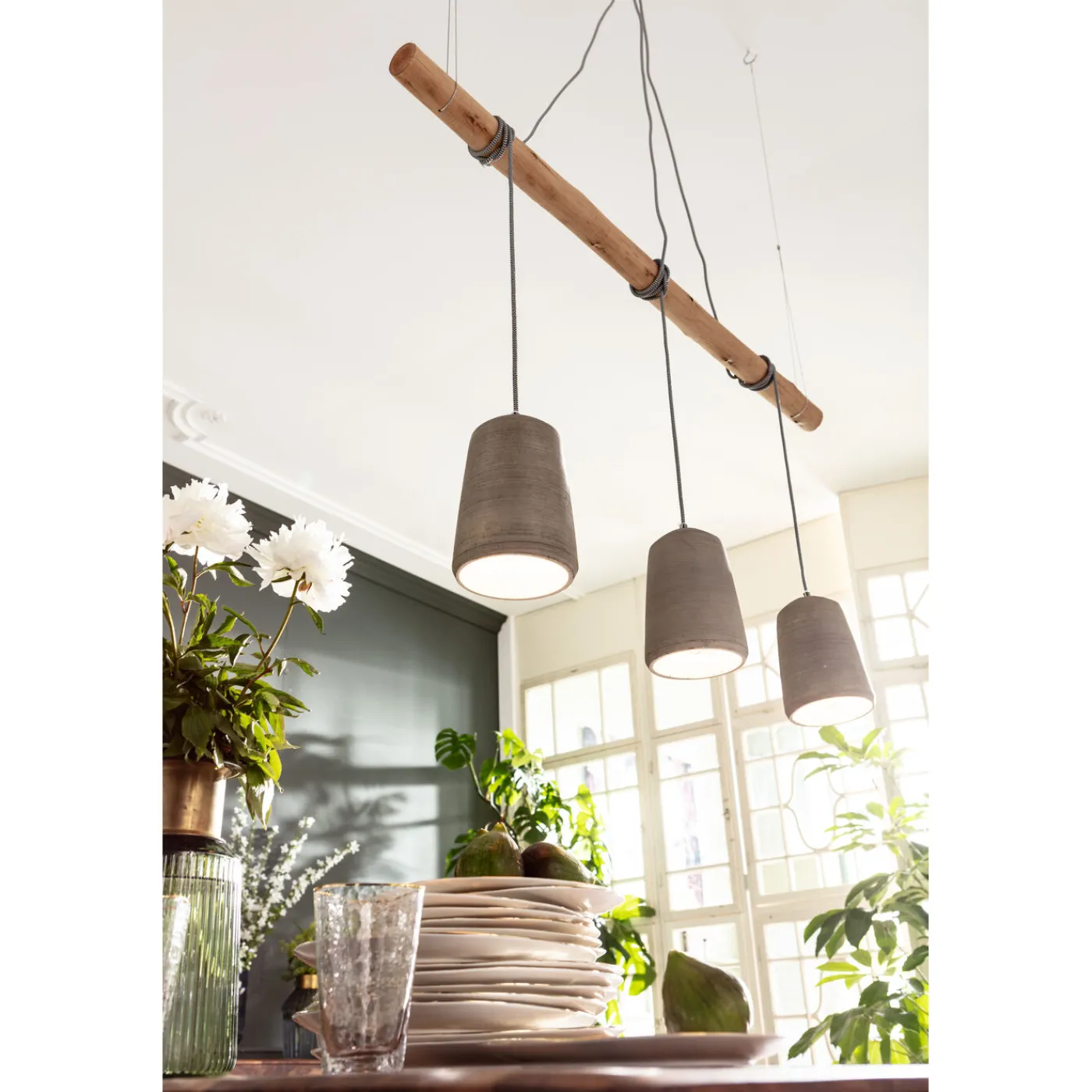 KARE Design Suspension Dining Concrete Tre 120Cm