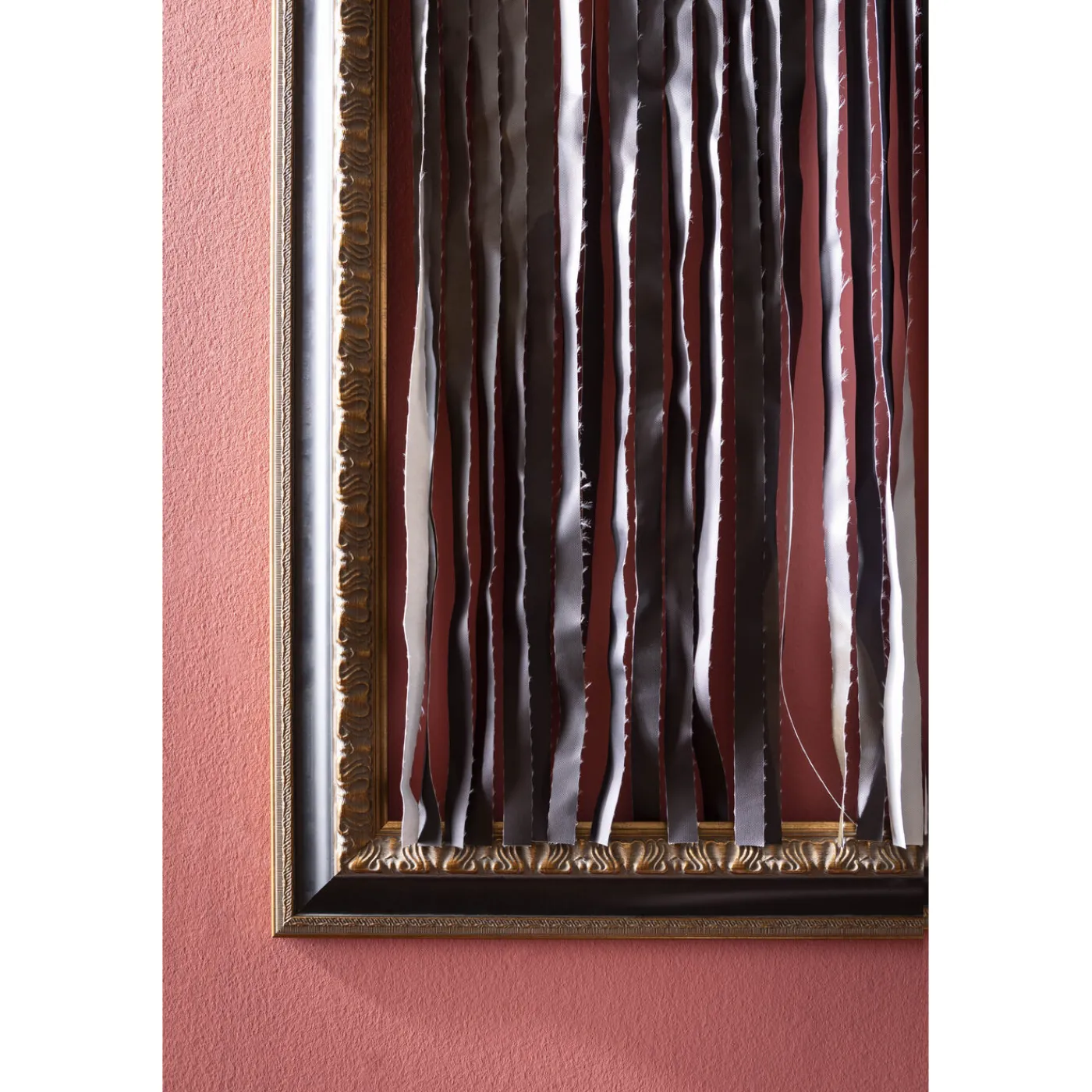 KARE Design Tableau Frame Gentleman Cuts 130X163Cm